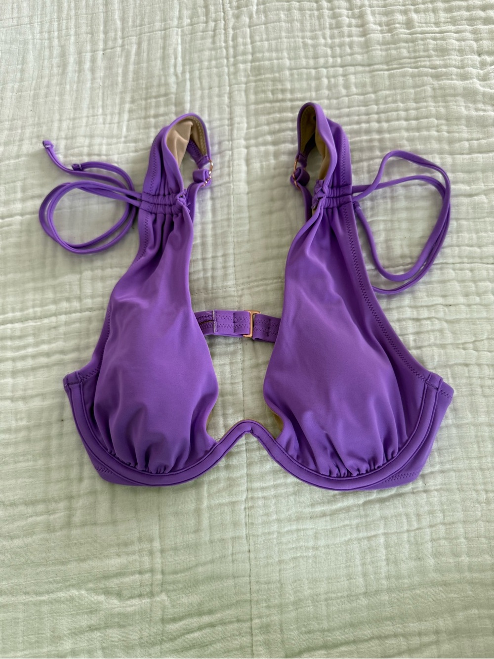 NWOT Shade & Shore Wired Bikini Top Size 32 B